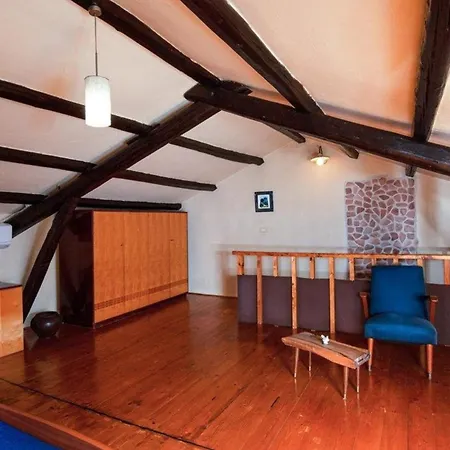 Casa vacanze Fuer 3 Personen Ca 85 Qm In Petehi, Istrien Binnenland Von Istrien Rajki
