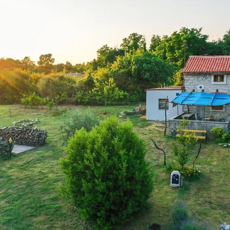 Fuer 3 Personen Ca 85 Qm In Petehi, Istrien Binnenland Von Istrien Holiday home *