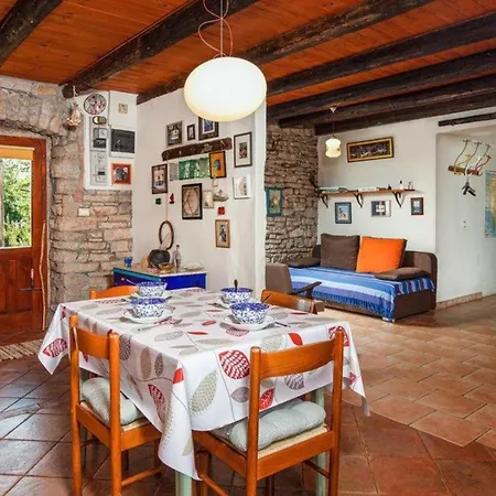 Holiday home Fuer 3 Personen Ca 85 Qm In Petehi, Istrien Binnenland Von Istrien *