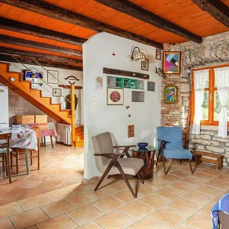 Holiday home Fuer 3 Personen Ca 85 Qm In Petehi, Istrien Binnenland Von Istrien Rajki