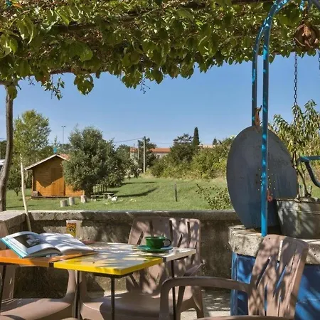 Holiday home Fuer 3 Personen Ca 85 Qm In Petehi, Istrien Binnenland Von Istrien *